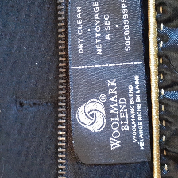 LeChateau Black Wool Coat Sz M  NWOT - Picture 13 of 15